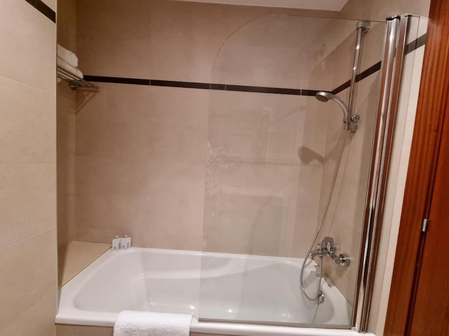 604B - Apartamento Con Garaje Oviede Extérieur photo